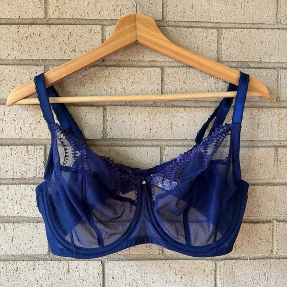 Wacoal Evocative Edge Blue Navy Sheer Lace Bra 855304 Size 36DD - Picture 2 of 7